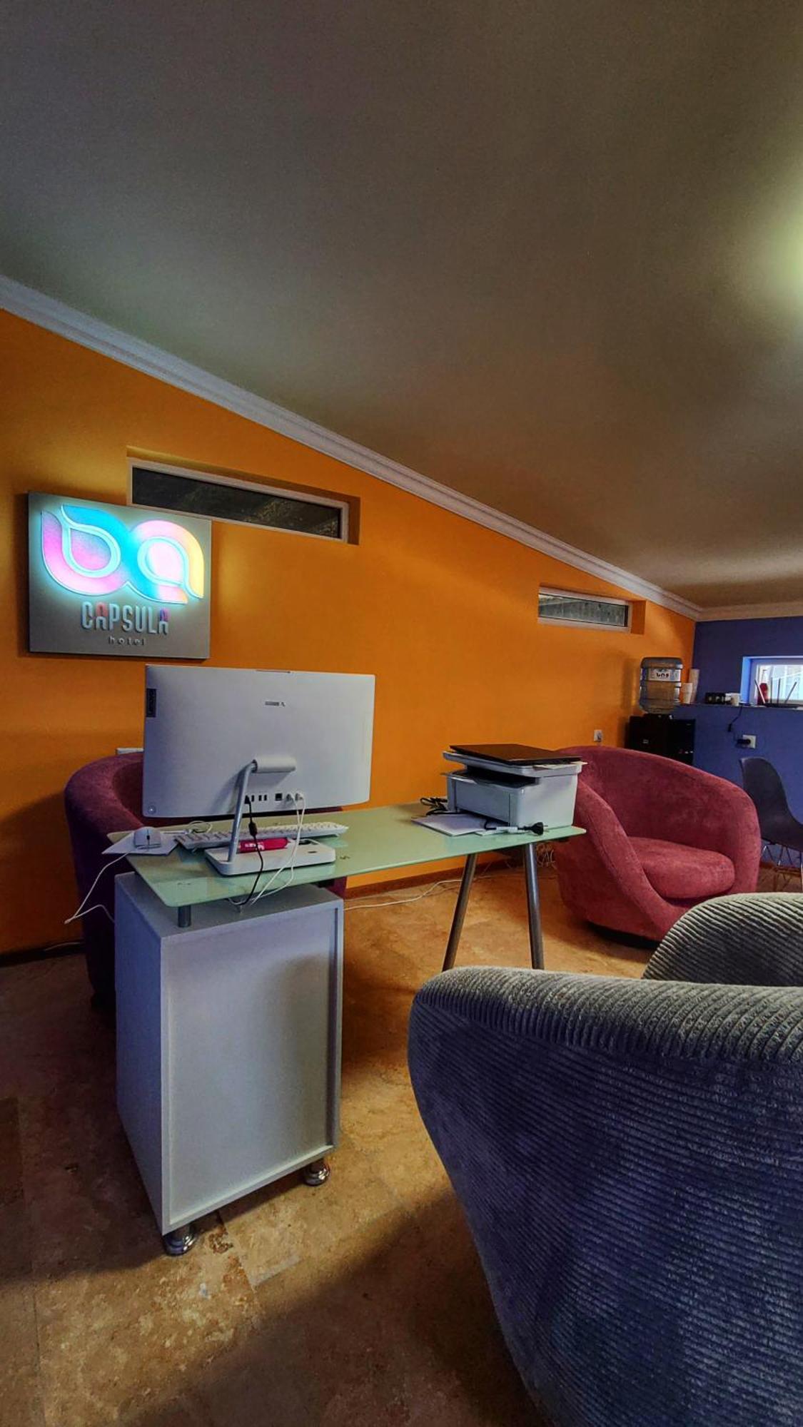 Capsula Hotel Erivan Exterior foto